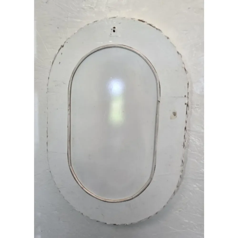 VTG Wicker Mirror White Oval WallAccent Coastal Beach Bohemian Cottagecore 27x18